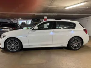 BMW 120 1er Diesel (5-Türer) 120d Sport-Aut. Advantage