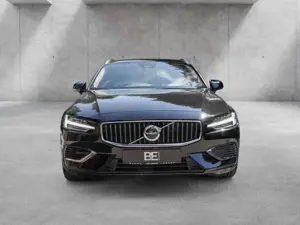 Volvo V60 T6 Core Recharge Plug-In Hybrid AWD Bild 2