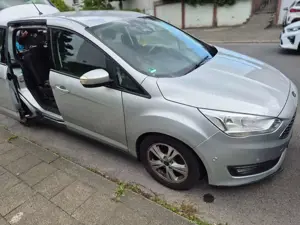 Ford Grand C-Max Grand C-Max 1.5 TDCi Start-Stopp-System Aut. COOL