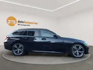 BMW 320 d xDrive M Sport LED/LEDER/ACC/SIDE/LANE/WIDESCREE Bild 4