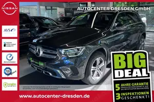 Mercedes-Benz GLC 300 e 4Matic +LED+4x4+AHK+SKRWKR+Navi+SHZ+