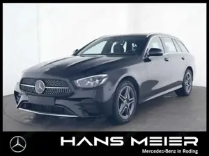 Mercedes-Benz E 300 E 300 T de 4M AMG Schiebedach MBUX Ambiente Cam