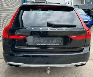 Volvo V90 Cross Country Pro AWD*LED-THOR*PANO*AHK*360° Bild 4 Volvo V90 Cross Country Pro AWD*LED-THOR*PANO*AHK*360° Bild 4