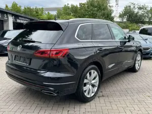 Volkswagen Touareg R-Line 4Motion Pano+HUD*AIr* Bild 4