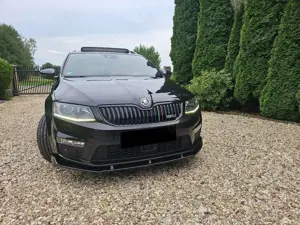 Skoda Octavia Octavia Combi 2.0 TDI (Green tec) DSGRS