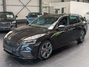 Skoda Octavia Combi 2.0 TDI DSG 4x4 RS Plus Navi AHK