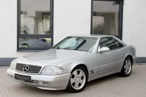 Mercedes-Benz SL 320 Automatik **HARDTOP KLIMA 4-SITZE**