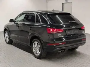Audi Q3 Sport Bi-Xenon/Navi/SHZ/17-Zoll/Tempomat Bild 3