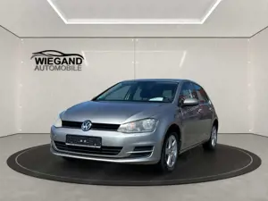 Volkswagen Golf 2.0 TDI BMT COMFORTLINE+NAVI+MEDIA+WINTER