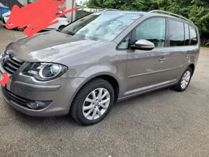 Volkswagen Touran 2.0 TDI DPF Freestyle