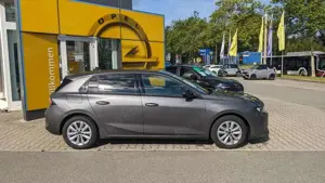 Opel Astra Elegance 1.2T Navi+CarPlay+Klimaautomatik+ Bild 4