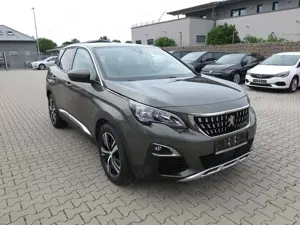 Peugeot 3008 Allure Automatik AHnhängerkupplung Bild 2