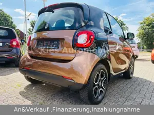 smart forTwo Passion KLIMA/PANO/TAGFAHRLICHT/ALLWETTER Bild 4