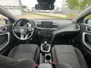 Kia Ceed / cee'd cee'd 1.4 Edition 7 Emotion Bild 2