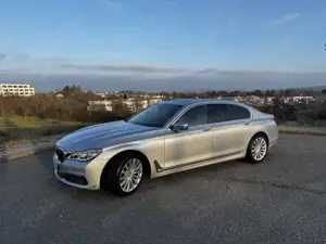 BMW 730 730 Ld xDrive - 3.0L Motor
