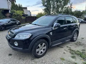 Chevrolet Captiva 2.4 LS 2WD LPG! 7 SITZE! AHK! TÜV NEU!