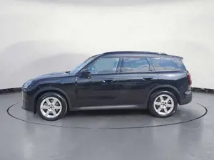 MINI Others Cooper C Countryman Classic Trim Navi AHK Panora Bild 3