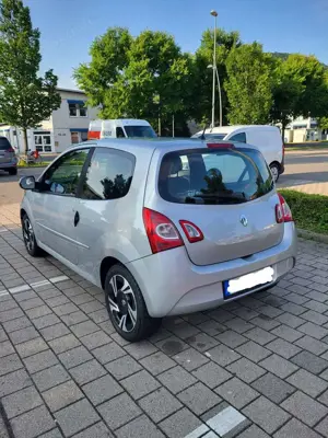 Renault Twingo 1.2 75 Authentique Bild 3