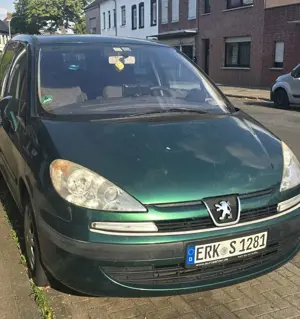 Peugeot 807 Tendance Bild 2