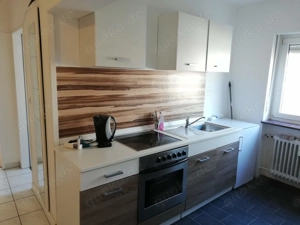 Möbliertes WG Zimmer in der Nähe des Zentrums Schwetzingens   S9 Haltestelle