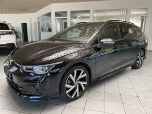 Volkswagen Golf 1.5 eTSI*DSG*R-LINE*MATRIX*NAVI*ACC*WINTER-PAKET