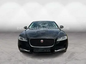 Jaguar XF 2.0d*LEDER*TÜV  SERVICE NEU* Bild 2