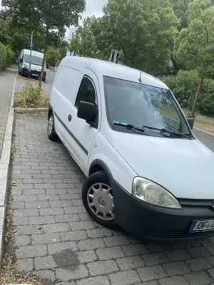 Opel Combo 1.3 CDTI DPF Bild 5
