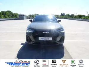 Audi Q3 Sportback S line 40 TFSI 140kW qu. S tr. Navi LED Bild 1