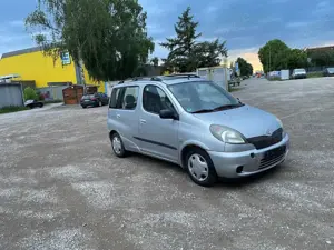 Toyota Yaris Verso 1.3