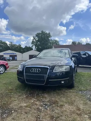 Audi A6 2.8