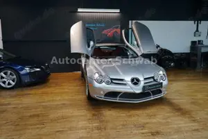 Mercedes-Benz SLR McLAREN Coupe-13.000 KM-SiLBERPFEiL-CARBON