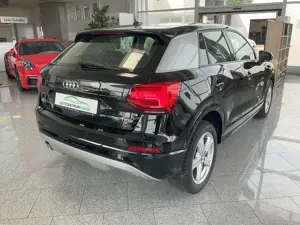 Audi Q2 1.5TSI 35 TFSI sport Virt. Cockpit Navi LED Tempom Bild 5