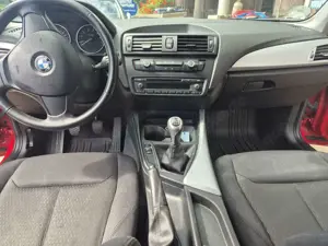 BMW 116 116i TÜV NEU - Sitzhzg Klima PDC Bild 3