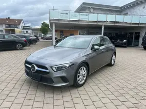 Mercedes-Benz A 200 *MBUX*Distr.Navi*Mulitbeam*RCAM*AHK*1.Hand