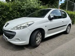 Peugeot 206 206+ 75 - viele Neuteile!