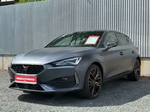 CUPRA Leon eHybrid MATT/SHZ/VIRTUAL