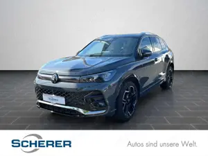 Volkswagen Tiguan 2.0 TDI *R-Line* DSG Panoramad. ACC DSG H