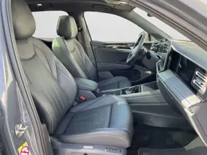 Volkswagen Tiguan 2.0 TDI *R-Line* DSG Panoramad. ACC DSG H Bild 4