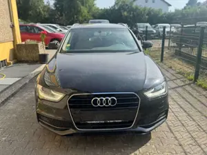 Audi A4 Avant 2.0TDI Clean diesel |PANO|LED|1.HAND| Bild 2