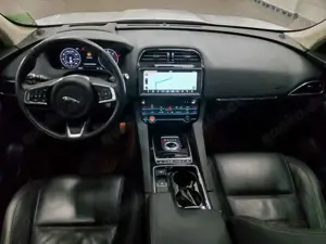 Jaguar F-Pace Bild 5