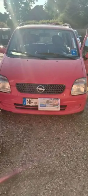 Opel Agila 1.2 16V Color Edition