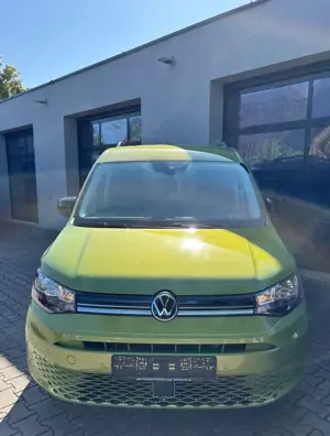 Volkswagen Caddy Life TSI PDC+Cam Behindertengerecht Rollstuhlrampe Bild 5