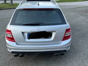 Mercedes-Benz C 63 AMG T 7G-TRONIC Bild 4