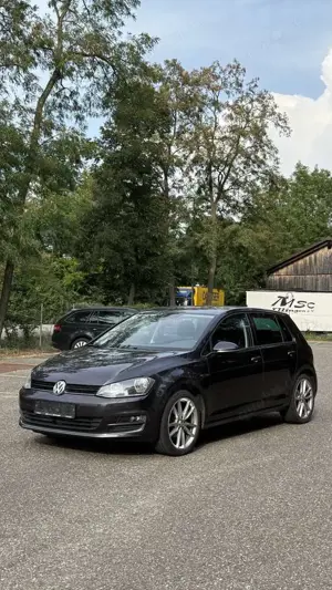 Volkswagen Golf 7 2.0 TDI Lounge BMT