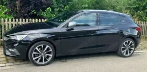 SEAT Leon Leon 1.4 e-Hybrid DSG FR, ACC, LED, XL-Paket, Pano