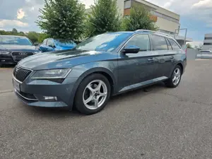 Skoda Superb Combi Style*2.Hand* Bild 3