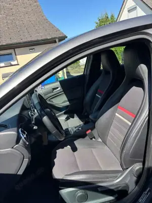 Mercedes-Benz A 180 Bild 3