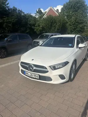 Mercedes-Benz A 180 d