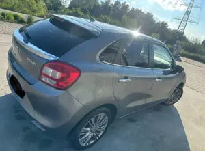 Suzuki Baleno suzuki Baleno 1.0 , 111PS (82kW) + Winterreifen