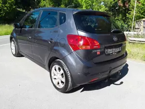 Kia Venga Edition 7, Klima, 1 Hand, AHK TÜV neu Bild 3